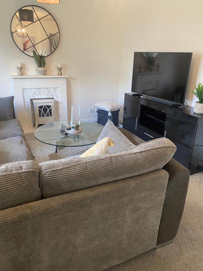 Inverness City Apartments - Modern & Bright Apartment Close To Raigmore Hospital & Shops Inshes Экстерьер фото