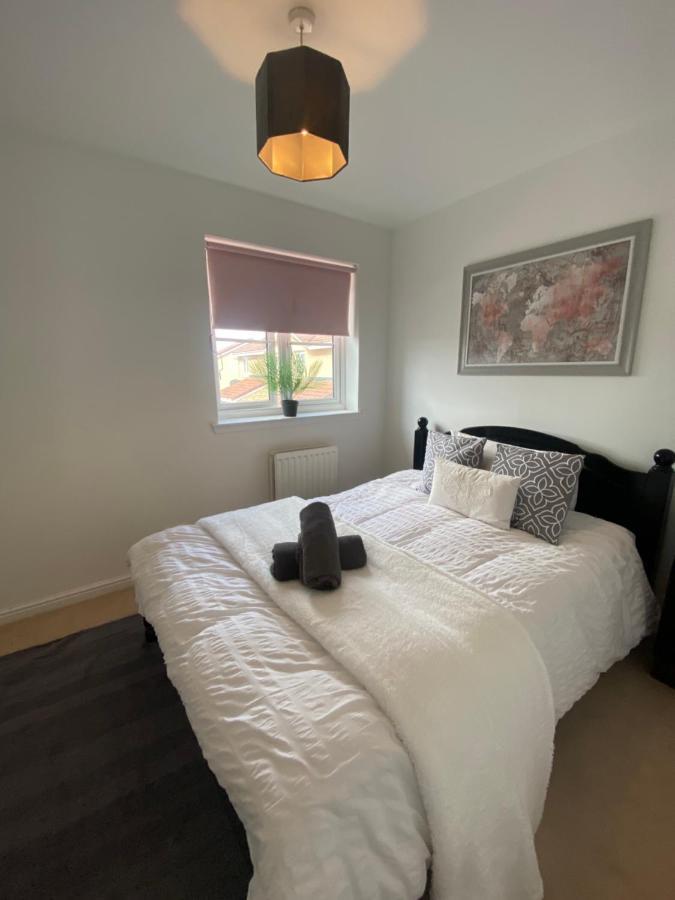 Inverness City Apartments - Modern & Bright Apartment Close To Raigmore Hospital & Shops Inshes Экстерьер фото