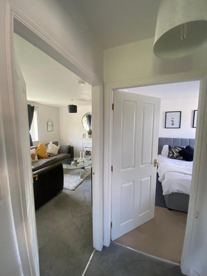 Inverness City Apartments - Modern & Bright Apartment Close To Raigmore Hospital & Shops Inshes Экстерьер фото